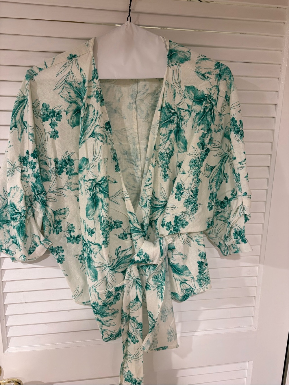 Zara Floral Tie-Waist Women’s Top - Green on Cream